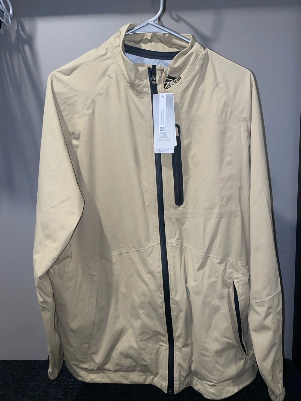 NWT | ADIDAS Men’s Golf Raincoat with Black Trim